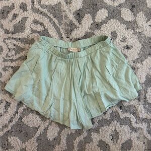 Altar’d State Sage green flowy shorts⭐️